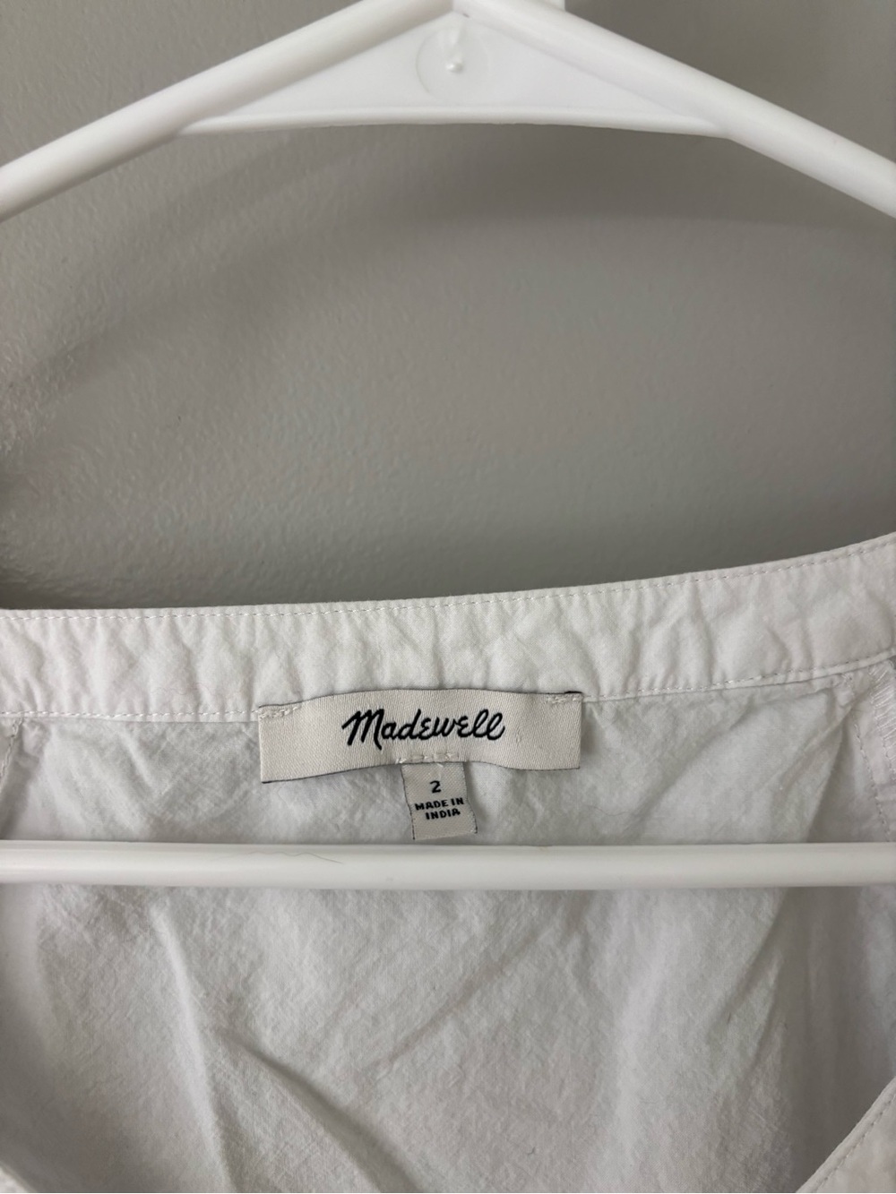 Madewell White Short-Sleeve Smocked Button Crop Top - Picture 3 of 3